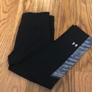 Under Armour Black & Gray Cropped Leggings